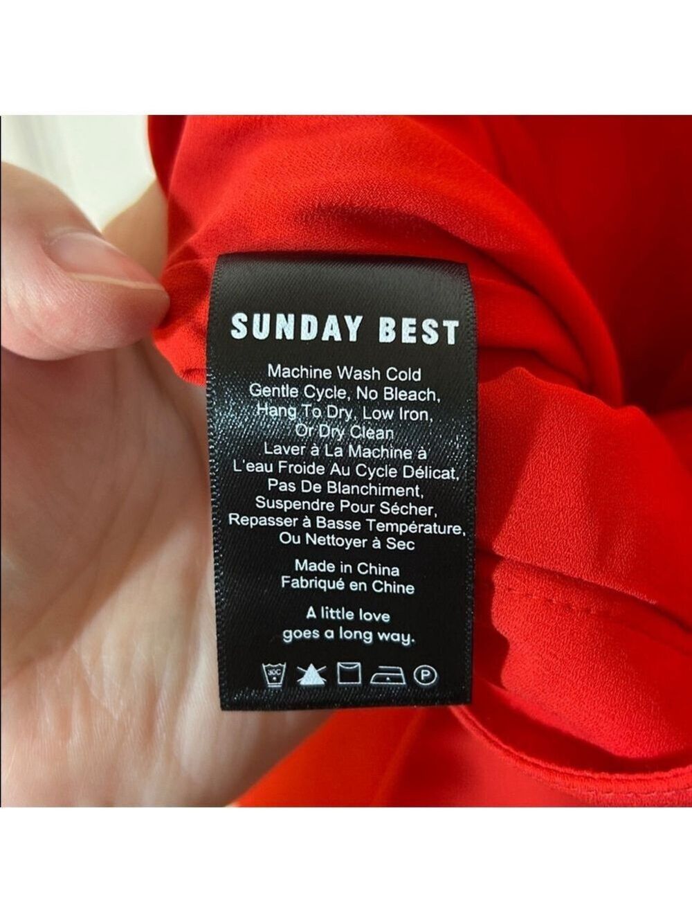 Aritzia Sunday Best Westley flame scarlet red shorts missing belt size 4 - Picture 8 of 9